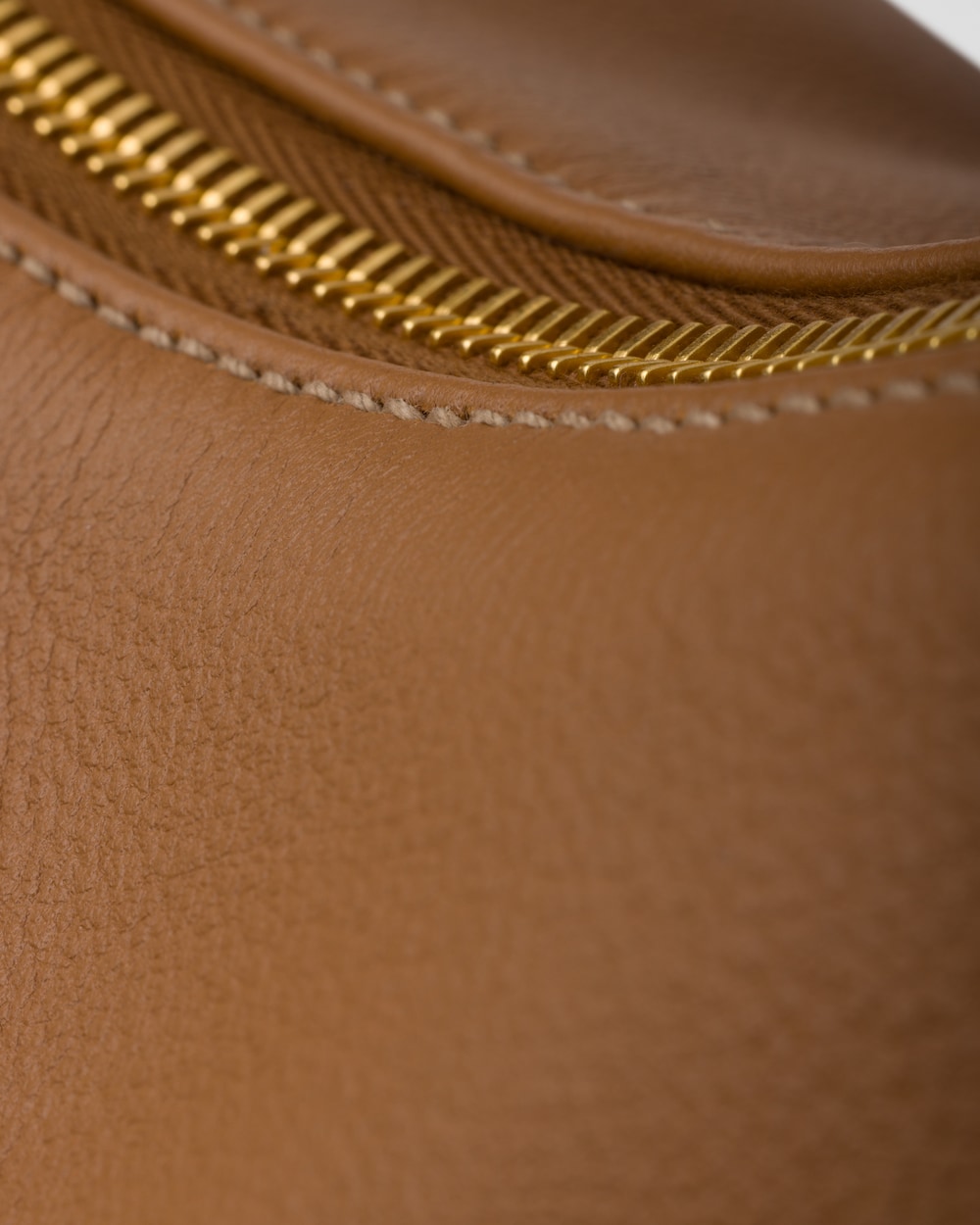 Prada Aimée Large Leather Shoulder Bag - Image 3